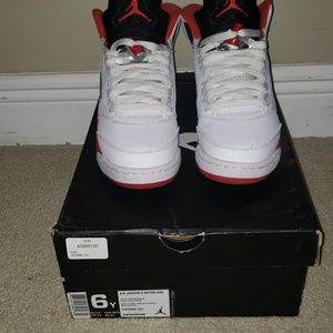 Air Jordan 5
